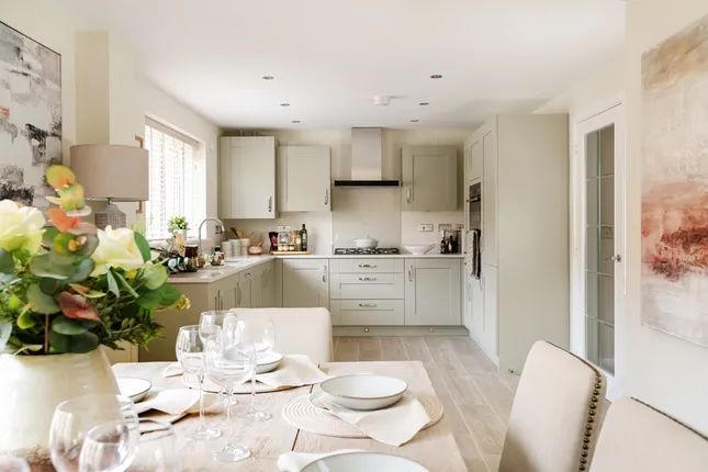 Taylor Wimpey - Woodside Vale