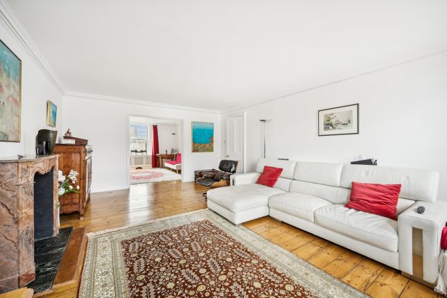 Flat for sale in Cromwell Place, South Kensington