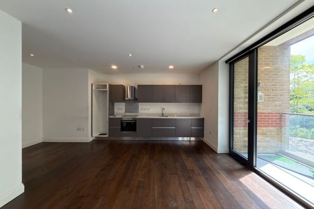 Flat 48 Weston Court, 5 Brindley Place, Uxbridge, Middlesex, UB8 2UF photo 3