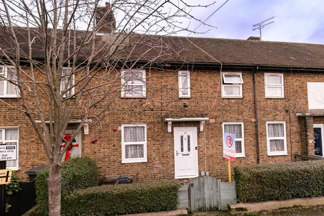 Thumbnail Flat for sale in Wigton Road, Walthamstow