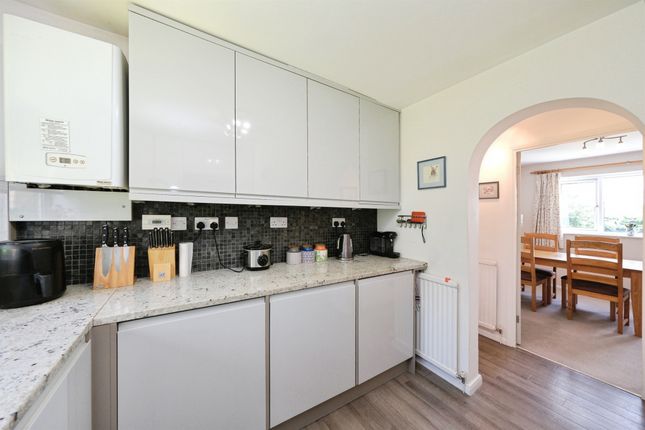 18, Stoke Close, BELPER photo 4
