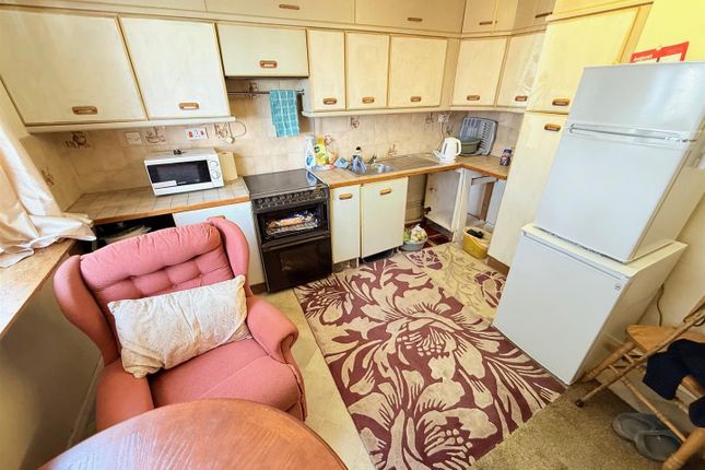 3, Trafalgar Court, Great Yarmouth photo 3