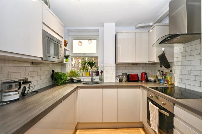 Flat 1, 9a, Spencer Road, Eastbourne photo 3