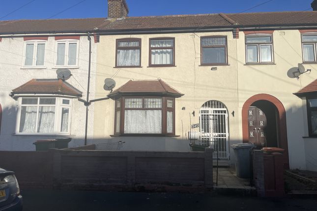 Thumbnail Terraced house for sale in Roman Road, London