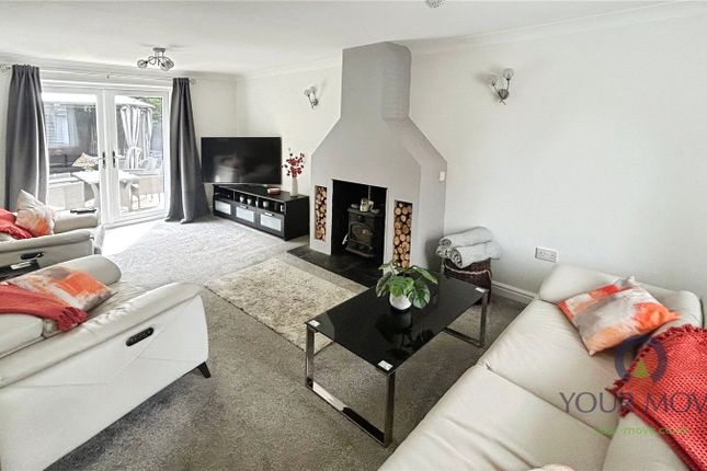 16, Emerald Drive, Greater Manchester photo 4