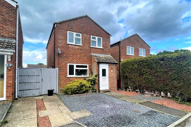 3 bed detached house for sale in Rockfield Way, College Town, Sandhurst GU47