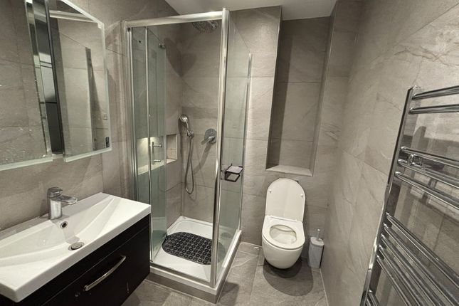 Unit 1-2, 760-762, Barking Road, LONDON photo 5