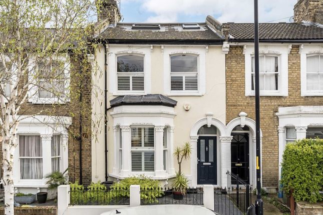 Thumbnail Property for sale in Henslowe Road, London
