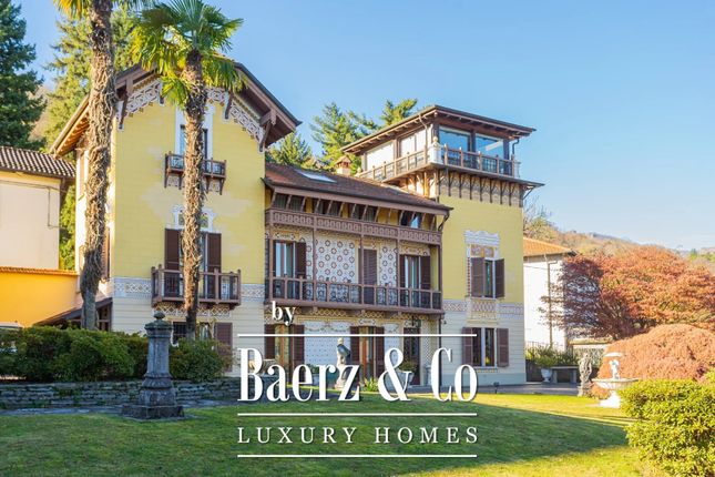 Villa for sale in 28838 Stresa, Province Of Verbano-Cusio-Ossola, Italy