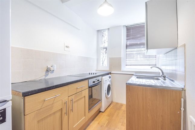 1B, Summerhill Villas, Chislehurst photo 4