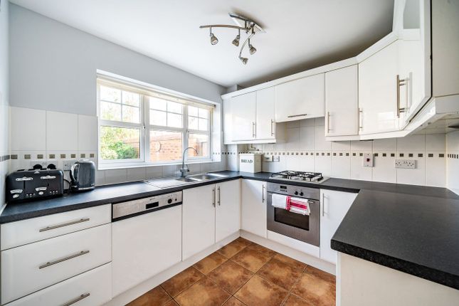 11, Midland Way, Henlow photo 4