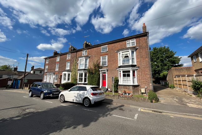 Maisonette to rent in Icknield Street, Dunstable
