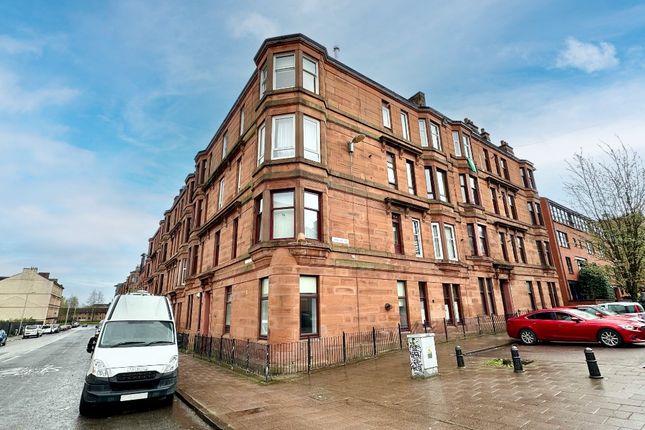 Thumbnail Flat to rent in Butterbiggins Road, Govanhill, Glasgow
