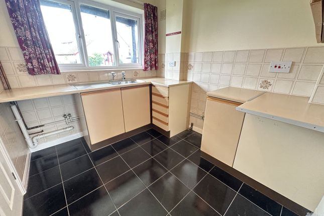 82, Pontwilym, Brecon photo 3