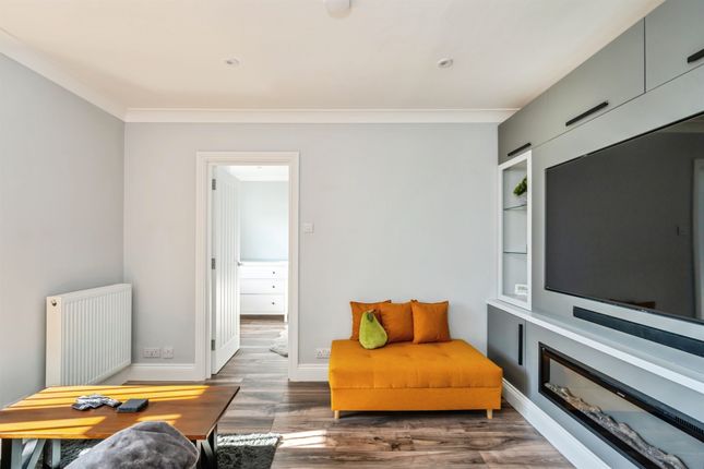 Flat 23, Streete Court, 22, Victoria Drive, Bognor Regis photo 4