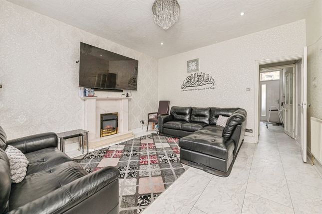 5, Aberdeen Terrace, BRADFORD photo 2