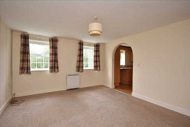 14, Maple House, Chorley photo 3