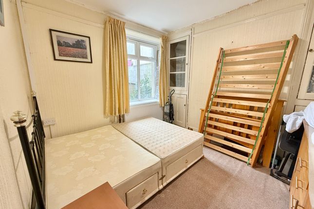 3, Station Terrace, Dowlais, Merthyr Tydfil photo 4