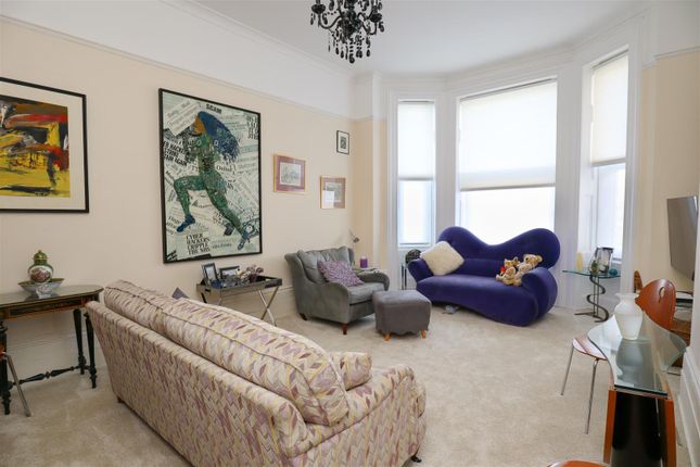 Flat 3, 8, Warrior Square, St. Leonards-On-Sea photo 2