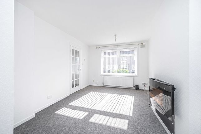 48, Campsie Crescent, Kirkcaldy photo 4