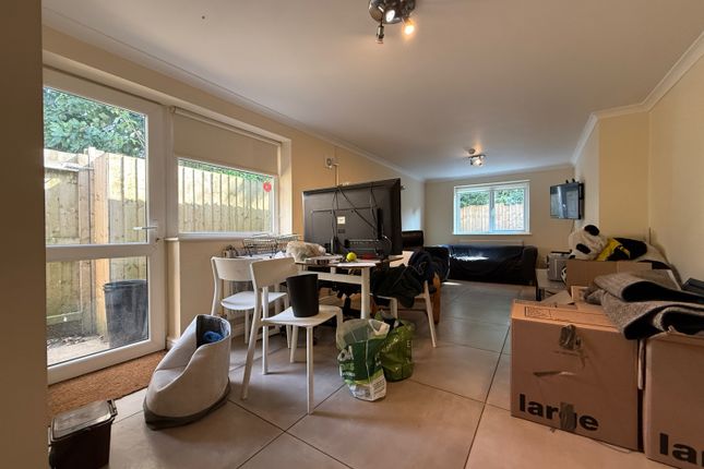 1, Flora Street, Cardiff photo 5