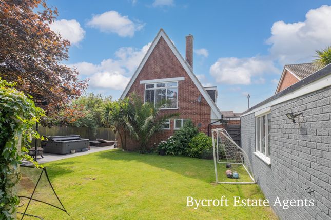 Thumbnail Detached house for sale in Buxton Avenue, Gorleston, Great Yarmouth