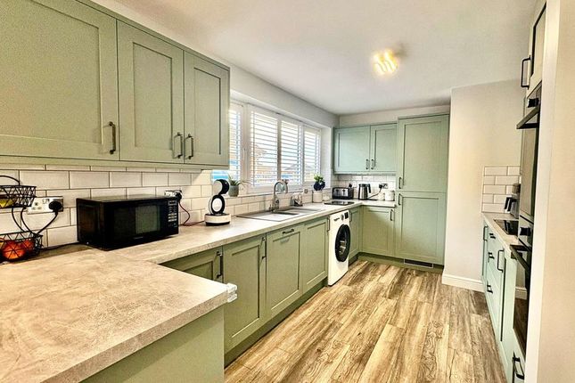 6, Priory Drive, Lincoln photo 3