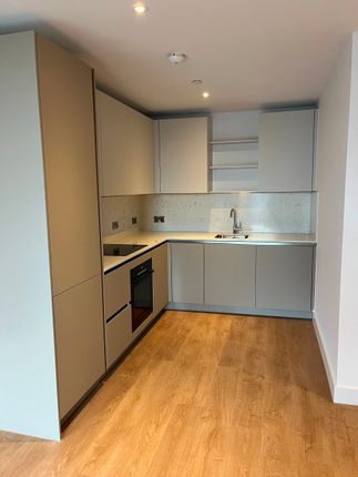 TA 606 Crown View, Manchester photo 4