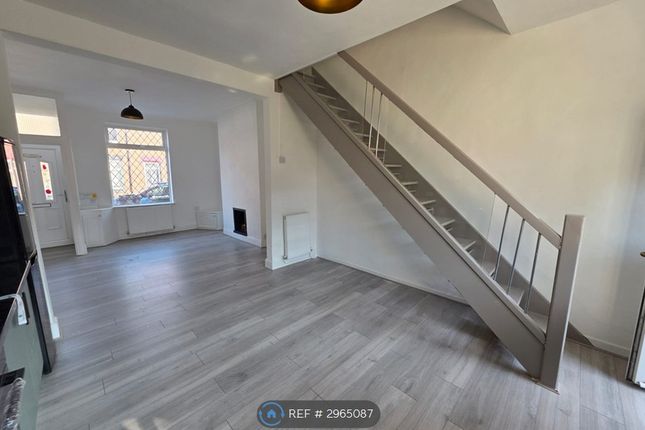 Trafalgar St, Ashton-Under-Lyne photo 4