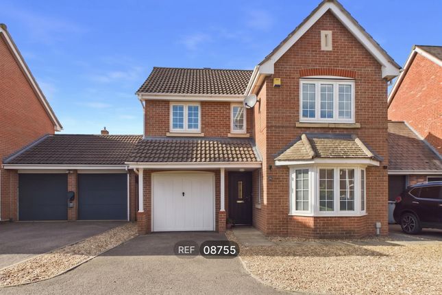 4-bed detached on Highgrove Gardens, Stamford, £2,100/mo