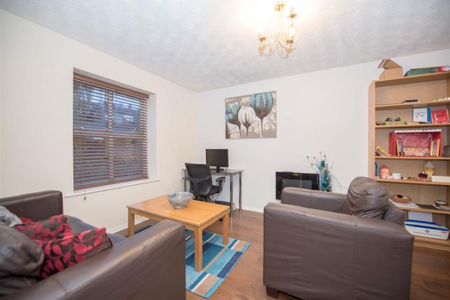 Thumbnail Room to rent in Ardmore Close, Sneinton, Nottingham