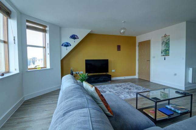 Flat for sale in Beach Road, Weston-Super-Mare