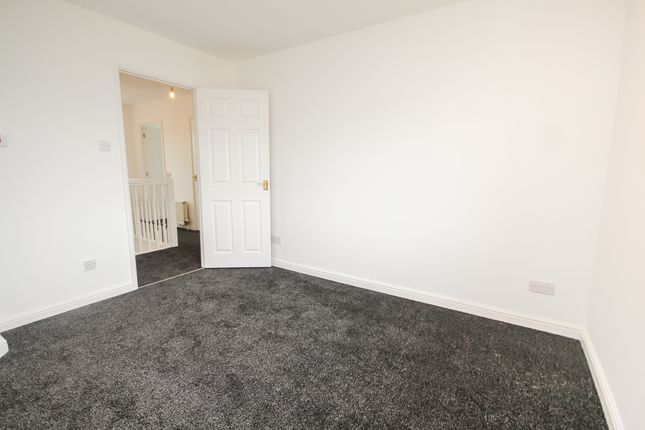 Detached house to rent in Ross Way, Livingston