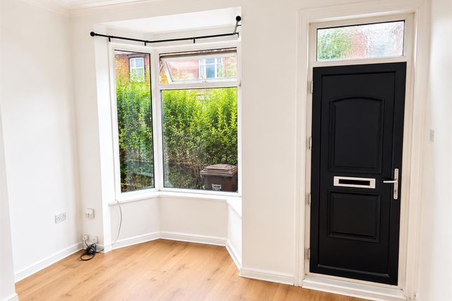 121, Firth Park Crescent, Sheffield photo 2