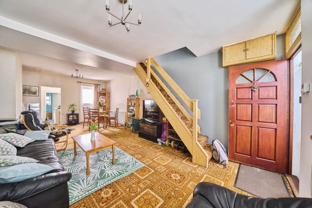5, Chester Road, London photo 4
