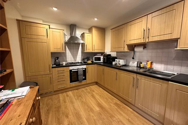 7 Willow Tree Court,, Crow Wood Lane, Cheshire photo 4