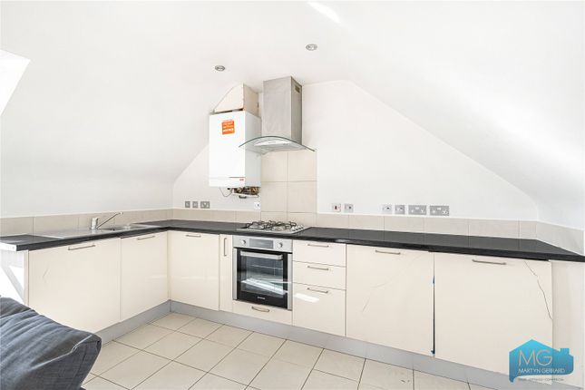 12b, Parkwood Flats, Whetstone photo 3