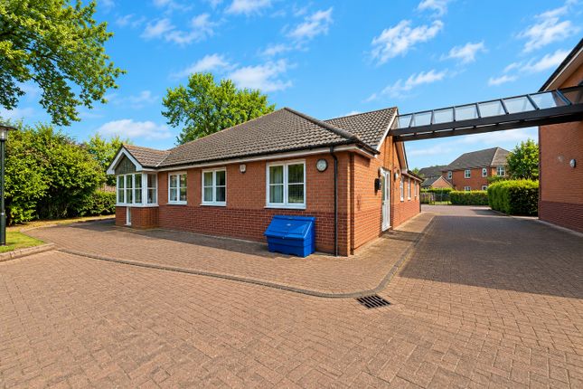 10, Gorton Croft, Coventry photo 3