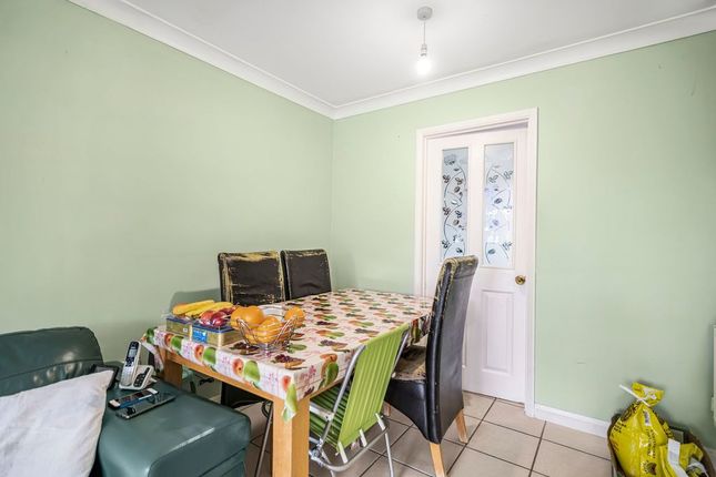 A, 387, Staines Road West, Ashford photo 4