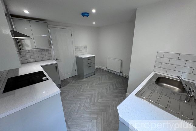 2, Myrtle Row, Rhondda Cynon Taff photo 4