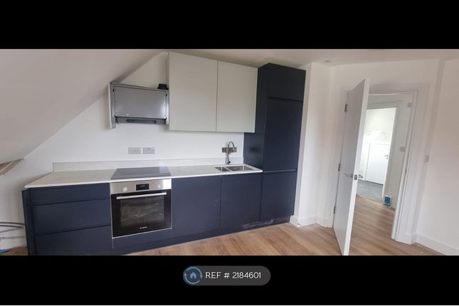 Thumbnail Flat to rent in London, London