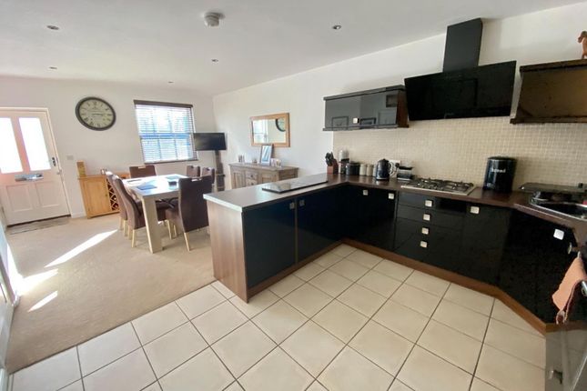 5 Tinkers Place Hopewell Road, Matlock photo 2