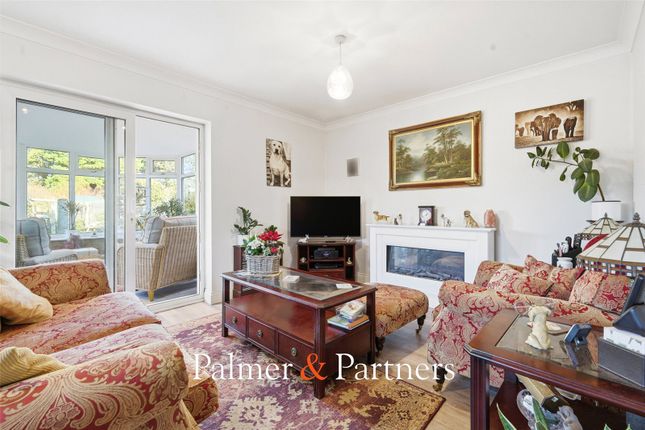 49, Frinton Road, Clacton-on-Sea photo 4