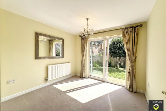 28, Dancers Hill, Gloucester photo 4