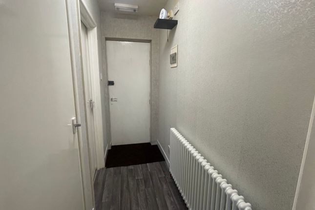 Flat 4, 51, Locking Road, Weston-super-Mare photo 4