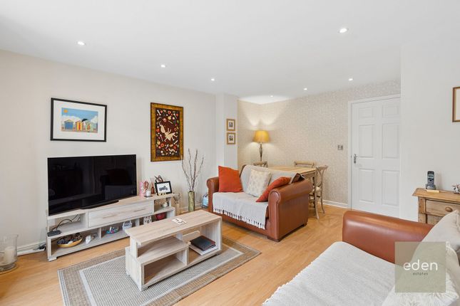 88 Brampton Field, Aylesford photo 4