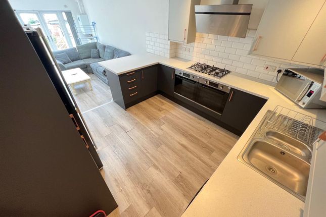 Room 3, 26, Terry Road, Coventry photo 2