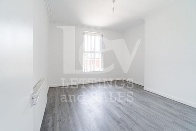 Flat 3, 16 Marlborough Road, Liverpool photo 5