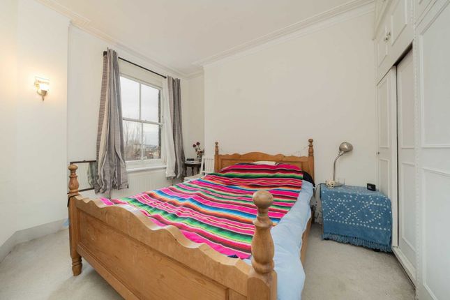 Flat for sale in Edith Grove, London