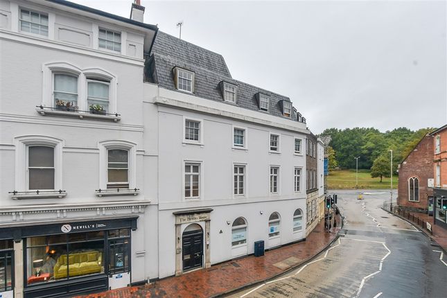 2-bed flat on Nevill Street, Tunbridge Wells, £285,000